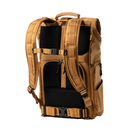 Think_Tank_Focus_point_30L_golden_Hour2