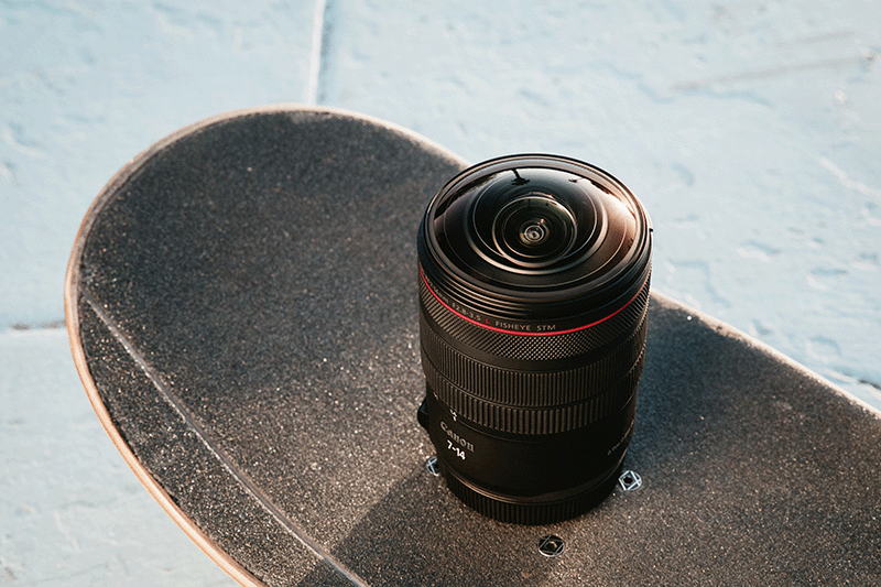 Canon RF 7-14mm F2.8-3.5 L FISHEYE STM 6