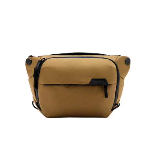 Peak Design Everyday Sling 3L Coyote – Hauptbild Peak Design Everyday Sling 3L Coyote