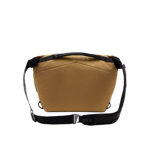 Peak Design Everyday Sling 6L Coyote – Ansicht 2 Peak Design Everyday Sling 6L Coyote – Detailansicht