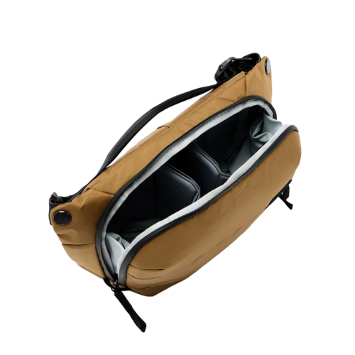 Peak Design Everyday Sling 6L Coyote – Ansicht 3 Peak Design Everyday Sling 6L Coyote – Detailansicht